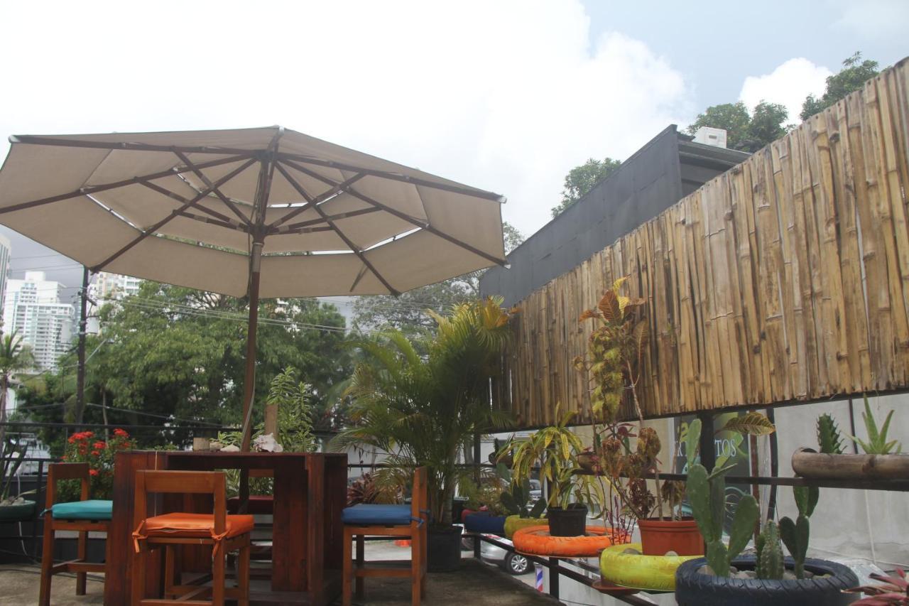 Eden'S Garden Hostel Panama Stadt Exterior foto