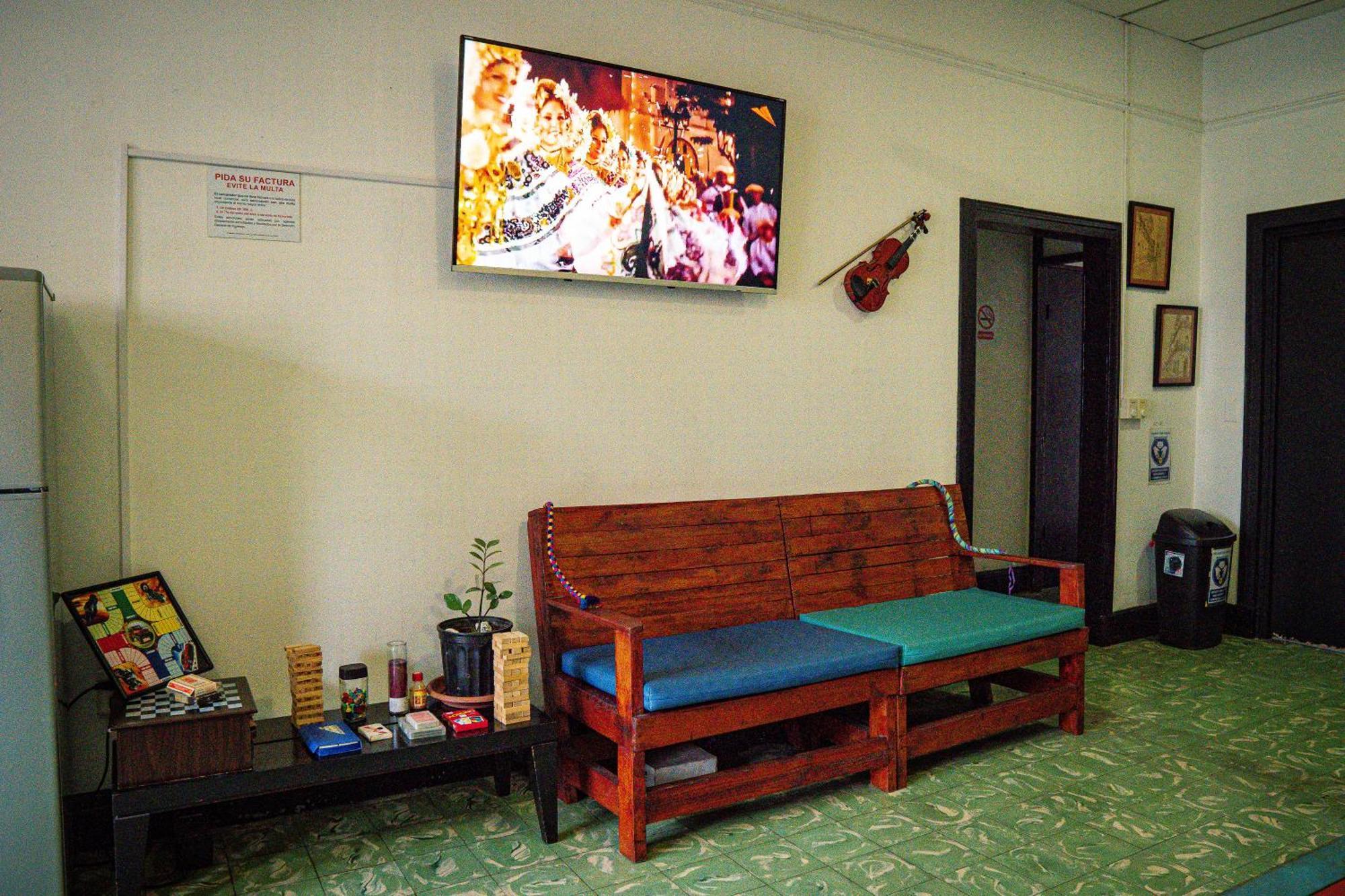 Eden'S Garden Hostel Panama Stadt Exterior foto